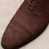 Mode daim robe Oxford chaussures hommes brogues en cuir véritable marque italienne à lacets affaires mariage noir fête formelle chaussure hommes