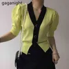 Gaganight Summer Women Short Sleeve Stickade Cardigans Fashion Solid V Neck Tunna Tröjor Slim Ladies Knappar Skörd Top Ropa Mujer 210519