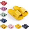 HotSale Tofflor Slides Sko Män Kvinnor Sandal Plattform Sneaker Mens Kvinnor Röd Svart Vit Gul Slide Sandaler Trainer Utomhus Inomhus Slipper Storlek Stil Kid