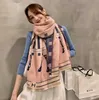 겨울 스카프 여성 캐시미어 스카프 새로운 패션 따뜻한 하라드 레이디 말 스카프 색상 두꺼운 소프트 숄 랩