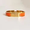 Designer Design Bangle Aço inoxidável Buckle Goldlelle Jóias de moda Homens e mulheres pulseiras