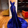 Royal Blue Satin Evening Dress Side Split Frezowanie Pleat Mermaid Prom Suknie Kobiety Formalna Party Nosić Vestidos De Novia