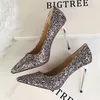 Fashion Women's High Heel Sandálias pontiagudas Toe Brilhante Lantejoulas Sexy Slim Club Club Shoes 2022 Novo