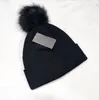 Beanie all'ingrosso New Winter Caps Cappelli lavorati a maglia Hip Hop Uomo gorro Bonnet Donna Berretti Pelliccia Pompon Warm Skull Cap snapback S7581