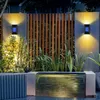 Lampade da parete alimentate a luce solare a LED impermeabili per esterni per l'illuminazione stradale della decorazione del giardino