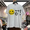 T-shirt da uomo Ins estate super calda nuovo prodotto schiuma volto sorridente stampa alfabeto coreano T-shirt da uomo e da donna in cotone sciolto a maniche corte