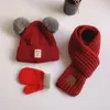 ベビーハットスカーフグローブスリー - ピースセット秋と冬の男の子と女の子素敵な編みウールの帽子0〜3歳の赤ちゃんのかわいい帽子