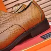 17 Modelo Zapatos de vestir formales de alta calidad para diseñadores suaves Hombres Zapatos de cuero genuinos negros Punta estrecha para hombre Oxfords de negocios Zapatos casuales tamaño 38-45