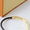 Bracelet à boucle en or pour femme, Design Unique, Vintage, Bracelet en cuir de haute qualité, fourniture de bijoux à la mode9143796
