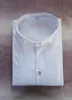 Neuankömmling 100 % Baumwolle Jungen-Hochzeitshemd Kinderhemden weiße Farben Kinderhemd (80 90 100 110 120 130 140 150) J801