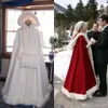 Boże Narodzenie 2016 Z Kapturem Ślubna Przylądek Ivory Białe Czerwone Długie Płaszcze Ślubne Faux Fur Dla Zimowe Ślubne Okładki Bridal Bridal Cloak Plus Size