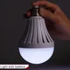 Umlight1688 E27 LEB Żarówki Intelligentny akumulator Lampa żarówki Awaryjne SMD 5730 5W / 7W / 9W / 12W LED światła