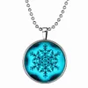 Cadeau de Noël Diapositive Pendentif Collier Flocon De Neige Style Punk Lumineux Long Alliage Résine Collier De Pierres Précieuses 21g 60cm Vêtements Accessoires