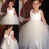 Lavender Flower Girls Dresses for Weddings Hand Made Flowers Organza Girls Pageant Dresses Sweep Train Custom Made Fairytale Dresses