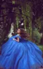 Assepoester Blue Quinceanera Jurk Elegante Tule Luxe Baljurk Lange Prom Jurken Cap Mouwen Feestjurk Bloem Crystal Vestidos Longo