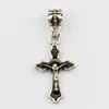 100st Emalj Jesus Cross Crucifix Charm Pendants Christian Symbol Alloy Dangle Bead för smycken som gör halsbandsfynd