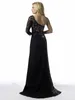 Sheer dentelle noire robes de bal 2015 chaud avec une épaule perlée manches longues gaine robes arabes fente dos nu formelle robes