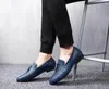 Mocassins casuais masculinos, sapatos com borla, estilo italiano, para festa de casamento, sapatos de couro de negócios