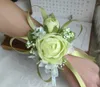 赤白紫色ピンクブルーの結婚式の手首の花の手作り人工ローズブーケの花嫁介添人ブライダルデコレーションアクセサリーBF01