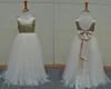 Échantillon réel de haute qualité fleur filles robes paillettes d'or scintillantes enfants longues robes de soirée de mariage formelles sans manches dos ouvert arc ceinture