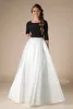 Nieuwe lange zwart-wit bescheiden pom jurken met halve mouwen satijnen rok eenvoudige elegante tieners formele prom feestjurken op maat gemaakt