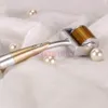 Titanio 192 Aghi Micro Aghi Derma Roller Acne Rimozione delle rughe Anti-età Cura della pelle rassodare la pelle massaggiatore di bellezza