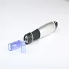 Neu eingetroffener elektrischer Derma-Stift Dr.Pen Stamp Auto Micro Needle Roller mit 2 Stück 12 Nadelkartuschen