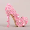 ピンクの真珠のスパンコールレースの結婚式の靴ハイヒールのプラットフォームドレスの靴美しいパーティープロムの靴のブリンブリンズメイドシューズ