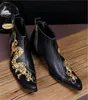 2016 Nueva Moda de Cuero Genuino Dragón Bordado Botines Mans Punta estrecha Zapatos de Vestir Formales para Hombres Más Tamaño 38-46