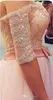 Off-the-ombro meia manga vestidos de noite 2015 rendas rosa appliques beading peals ruched tule vestidos de baile long plus tamanho vestidos formais