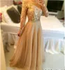 2015 gorgoues guld applique kväll klänningar en linje långärmad prom klänning betesau nacke pärlstav sash party gown se igenom formell klänning