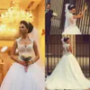 Vintage Saudi Arabic Lace Wedding Dresses Sexy High Collar Sweetheart Middle Easten Wedding Gown Sweep Train Tulle Arab Dubai Bridal Dress