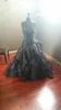 Splendidi abiti da sposa gotici neri Immagini reali Organza Ruffle Custom Made Plus Size Abiti da sposa 2015 Abiti da sposa Spedizione gratuita