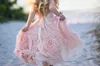 Rosa Flower Girls 'Dresses for Wedding Lace Appliques Ruffles Kids Formal Wear Ärmlös Long Beach Girls' Pagant Grows