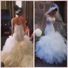 Abiti da sposa aderenti in pizzo con applicazioni in pizzo con volant bianchi a strati Abiti da sposa in tulle Abiti da sposa a sirena gonfia fino al pavimento