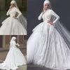 Modeste col haut manches longues robes de mariée musulmanes robe de bal dentelle perlée robes de mariée avec train de cour sur mesure, plus la taille