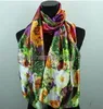 1 pz fiori bianchi foglie verdi sciarpe viola scuro moda donna pittura a olio in raso lungo scialle avvolgente spiaggia sciarpa di seta 160X50 cm