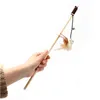 Cat Toys Interactive med Bells Funny Wood Stick Dangle Mouse Ball med fjäder Husdjur Spela leksaker