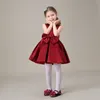 Burgundia Cute Flower Girl Sukienki na Wesela Kolano Długość Czapka Rękaw Suknie Pierwszy Komunia Suknie Dla Dziewczyn Zima Jesień Urodziny Dress 2016
