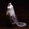 Gorące dwie warstwy perły welony ślubne Katedra Długość Koronki Appliqued 3M Long Wedding Veil z bezpłatnym grzebieniem