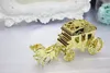 Europeiska stilar Romantiska Bröllop Candy Chokladlådor Gyllene vagn Candy Väskor Bröllopsgåva Hållare gynnar gratis frakt
