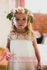 Vintage Çiçek Kız Elbise Plaj Bohemian Düğün için Rhinestones Çay Boyu Cap Sleeve İmparatorluğu Ruffled Tül İlk Communion elbise