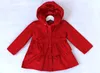 cappotti Ragazza europea Tench in pizzo Cappotto di marca Abbigliamento per bambini Bambini Doppio orlo Cappotto a vento Giacca per bambini Capispalla solido Vestiti per ragazze Rosso Cachi