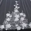 2019 Velo da cattedrale per abito da sposa Abito da sposa Fiori 3D Tulle morbido Bordo tagliato Tulle avorio bianco Uno strato con pettine 3 metri