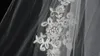 2022 Véu de Noiva de Casamento Curto Custom Made Renda Branco Marfim Duas Camadas Tule Pente Vail Acessórios Chapéu Véu Véus de Noiva Aplicados
