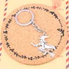 Porte-clés sorcière sur balai halloween pendentifs bricolage hommes bijoux voiture porte-clés porte-anneau Souvenir pour cadeau