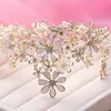 Fashion Bridal Tiaras Gold Crown Luxurious Rhinestone Head Pieces Hand Craft Flower Bride Hair Accessory Pageant Prom Tiara