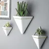 New Flower Pot Wall Mounted Hanging Flower Pot Room Decoration Vases Self Water-Absorbing Planter Flower Pot Dropshipping 210401