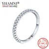 Met certificaat vrouwen 925 zilveren ringen micro pave zirkoon kristal bruiloft band stapelen ring 2.0mm wit gouden verjaardag