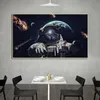 Astronauta bebendo Pôsteres Espaço Rocket Ship Canvas Impressões de arte de parede para sala de estar moderna pintura casa decoração Cuadros